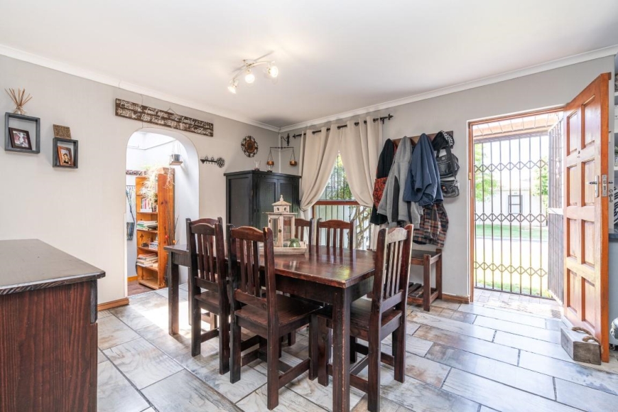 2 Bedroom Property for Sale in Victoria Park Western Cape